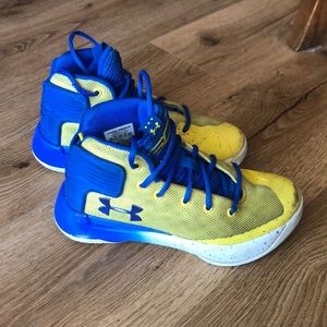 Under armour curry basketball shoes size 13